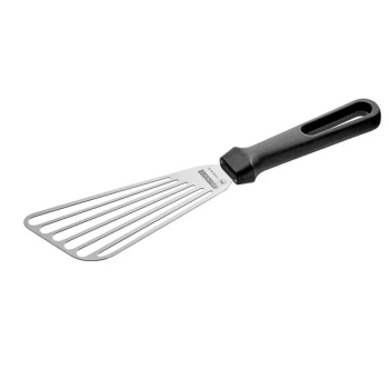 REGAL DISTRIBUTING  VIC7625925X1